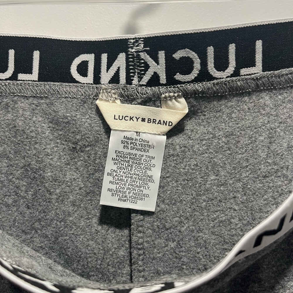 Lucky Brand Women's Fleece Leggings - Size Medium - Picture 11 of 11